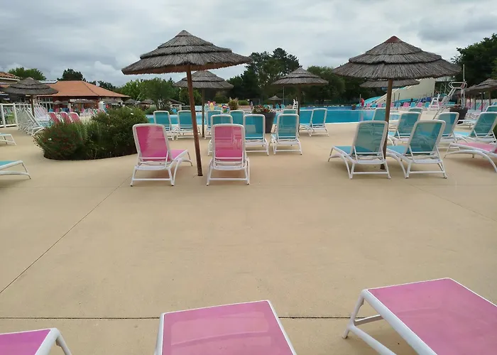 Chez Thomas Et Stephane Campingplatz Gastes